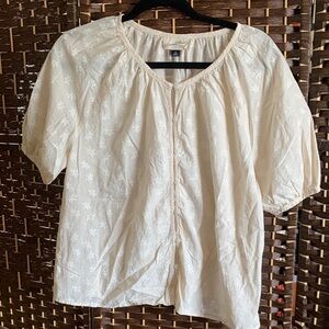 Universal Thread Beige Floral Blouse